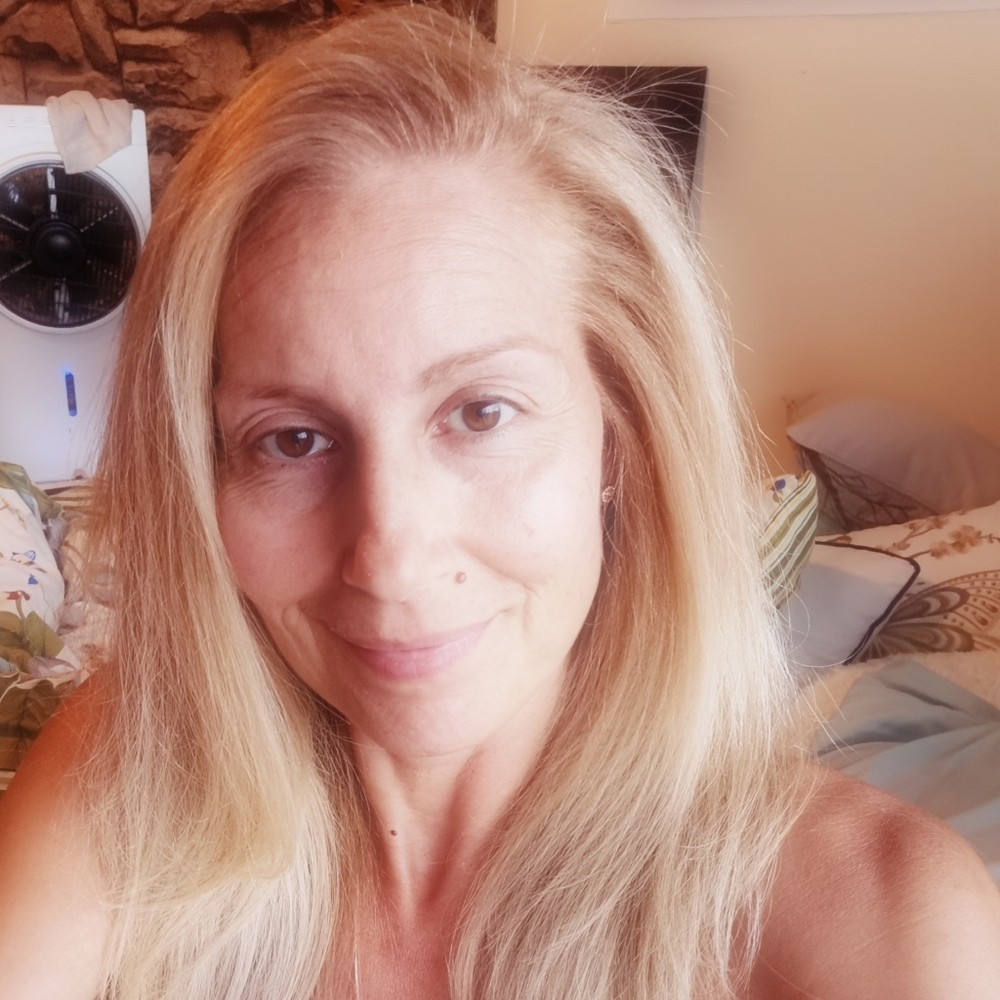 Meet your Posher, Valerie